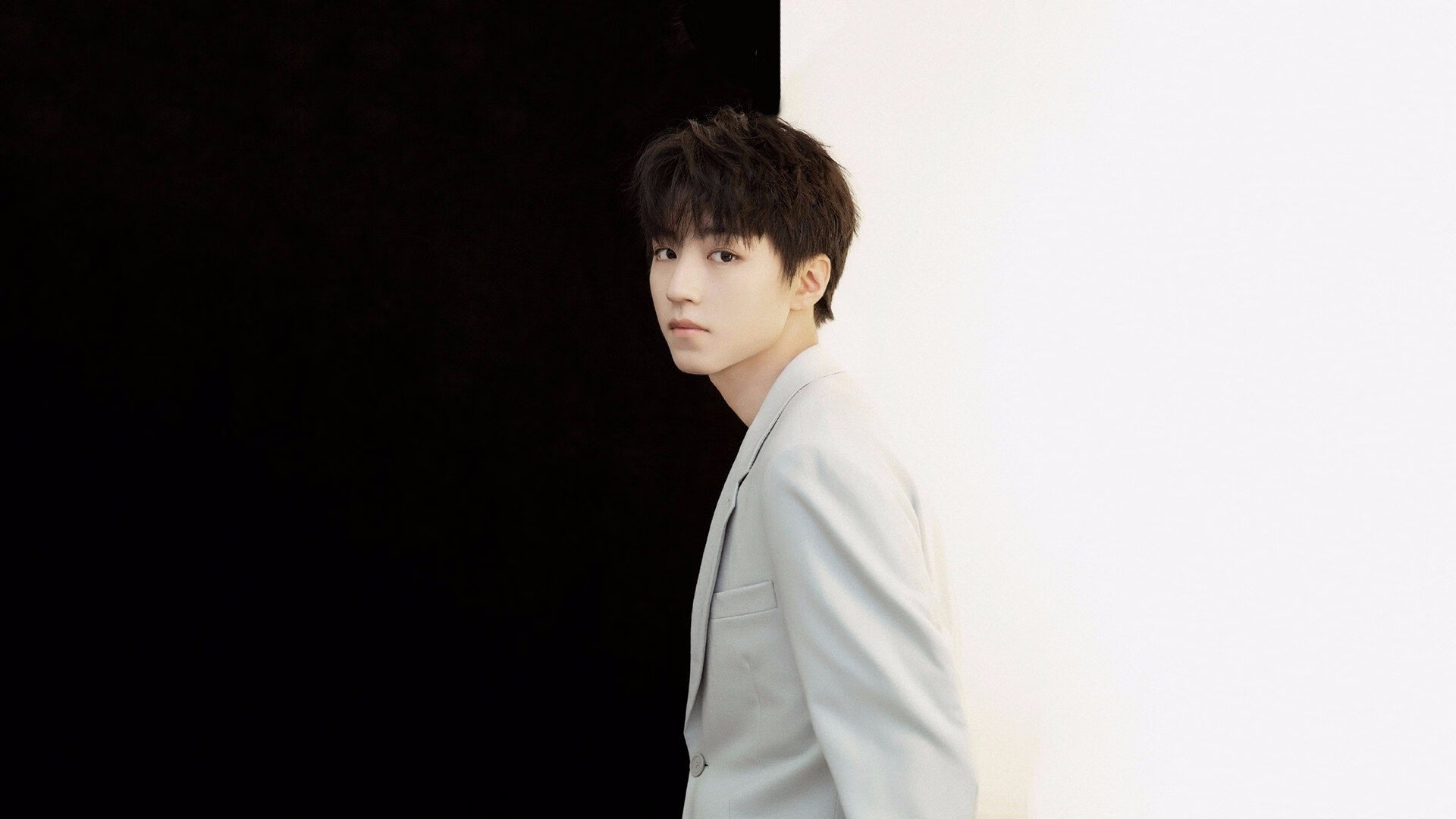 三色交响,若日尼奥的节奏,拜仁的铁血,波兰的终章