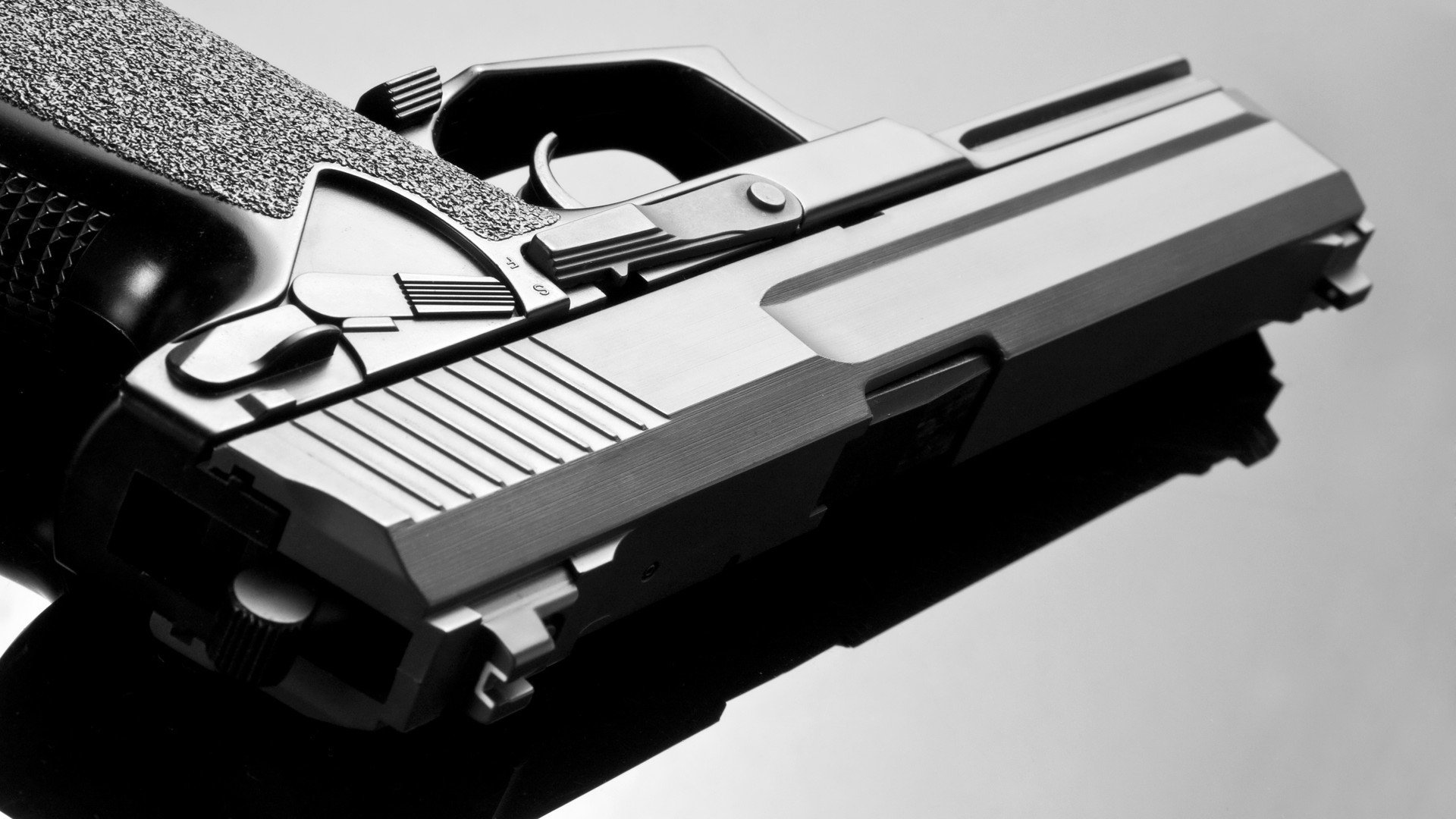 绿茵场与外交场，巴雷拉阅读比赛，中国落子玻利维亚